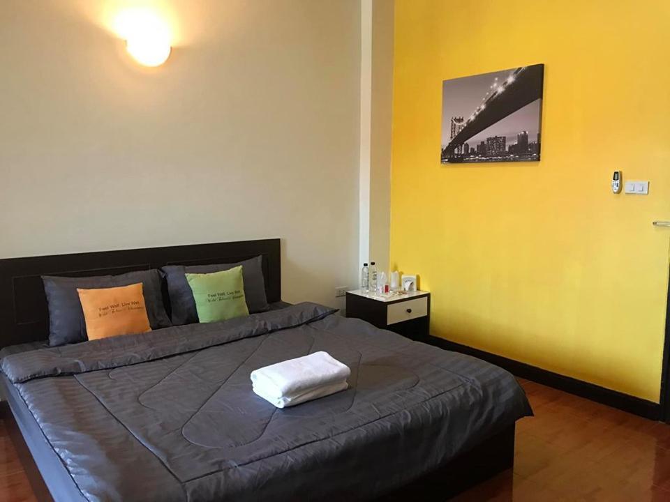 Hostel Nk Place Chiang Mai Zewnętrze zdjęcie