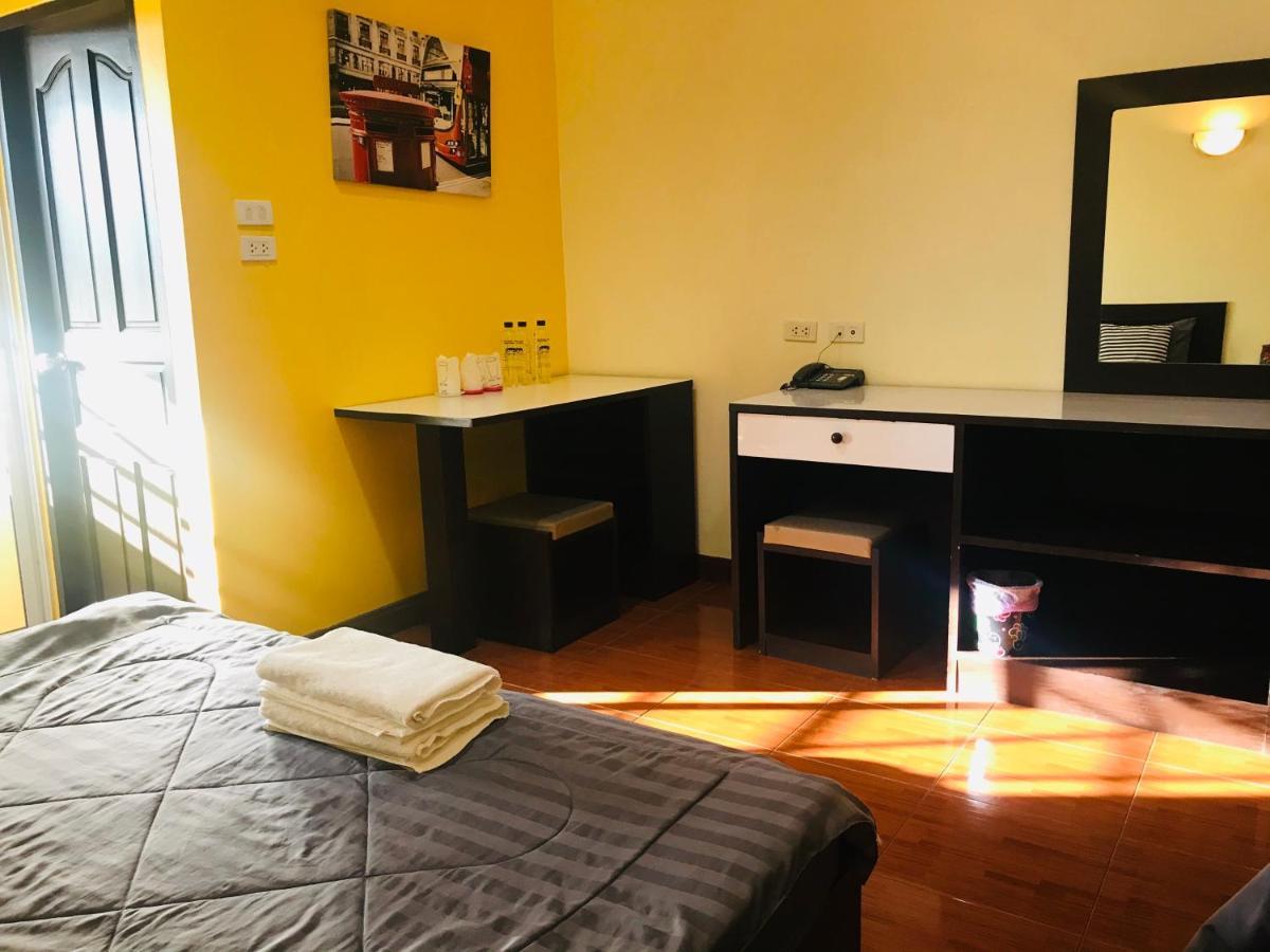 Hostel Nk Place Chiang Mai Zewnętrze zdjęcie